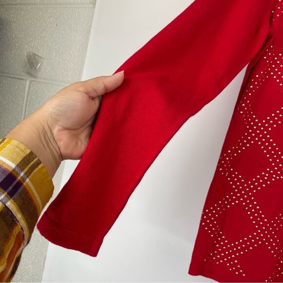 Tommy Hilfiger red long sleeve with gold studded sweater size Medium - Picture 3 of 12